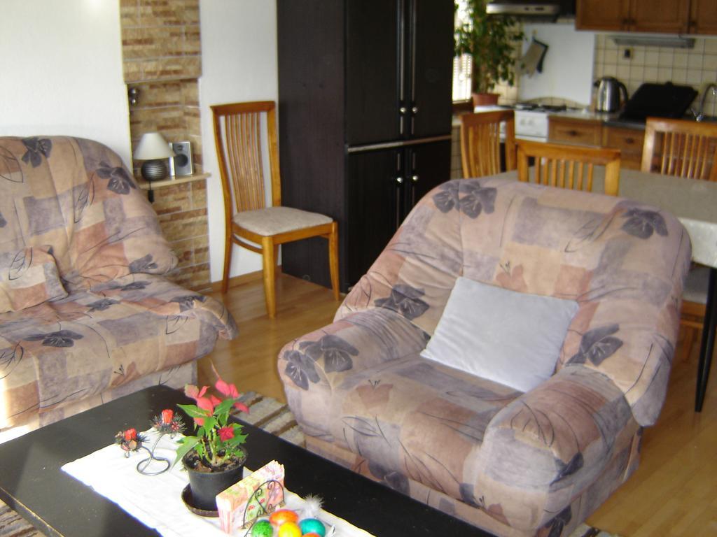 'By The Lake' Apartments Ochryda Zewnętrze zdjęcie